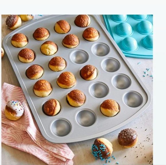 Pampered Chef Kitchen The Pampered Chef Donut Hole Mini Cake